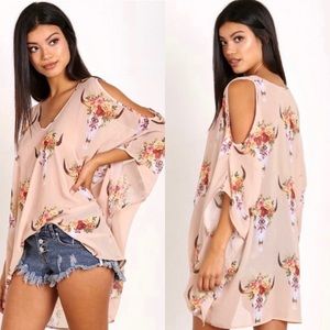 Show Me Your Mumu Peta-boo Cold Shoulder Tunic Frida Bullhead